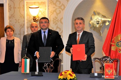 Министъра на вътрешните работи Младен Маринов подписа в Черна гора споразумение за сътрудничество при бедствия